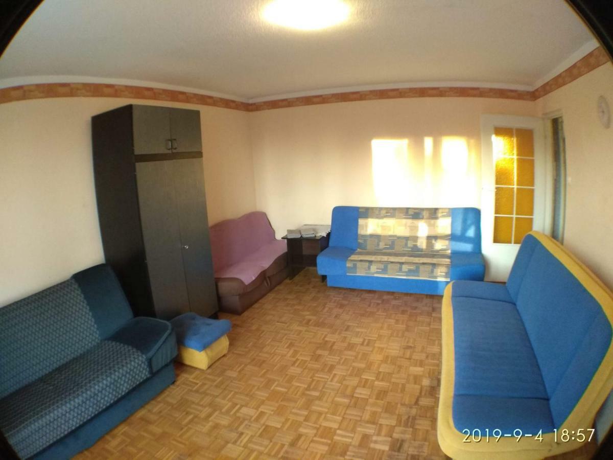 2020 Zwyciestwa 18 - Mieszkanie / Kawalerka / Studio Poznań Buitenkant foto