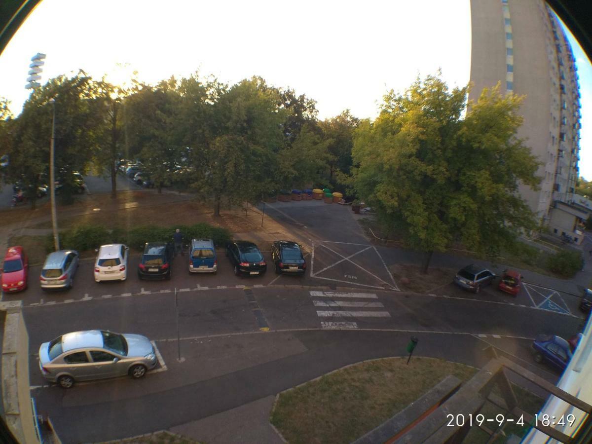 2020 Zwyciestwa 18 - Mieszkanie / Kawalerka / Studio Poznań Buitenkant foto