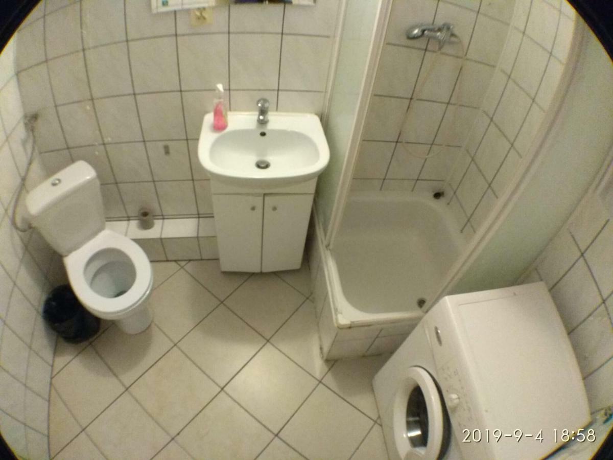 2020 Zwyciestwa 18 - Mieszkanie / Kawalerka / Studio Poznań Buitenkant foto