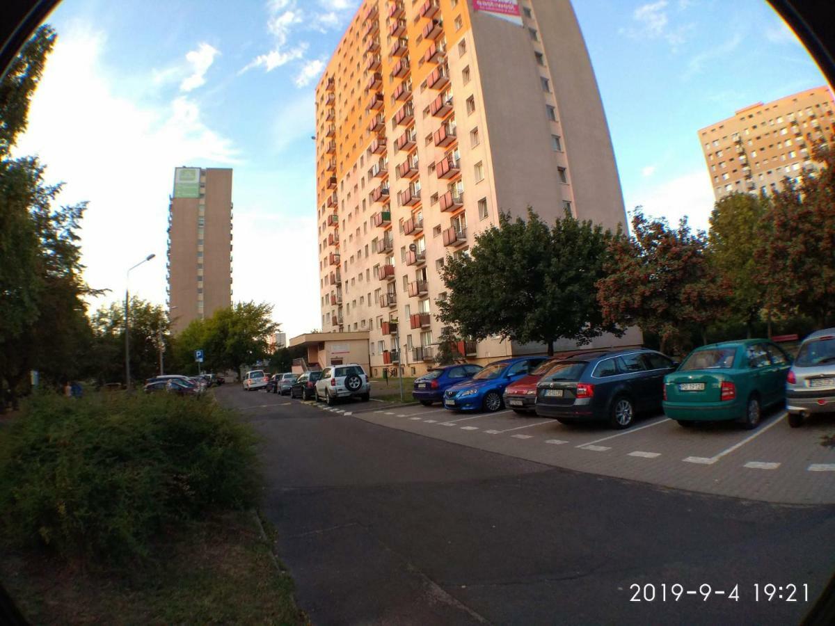 2020 Zwyciestwa 18 - Mieszkanie / Kawalerka / Studio Poznań Buitenkant foto